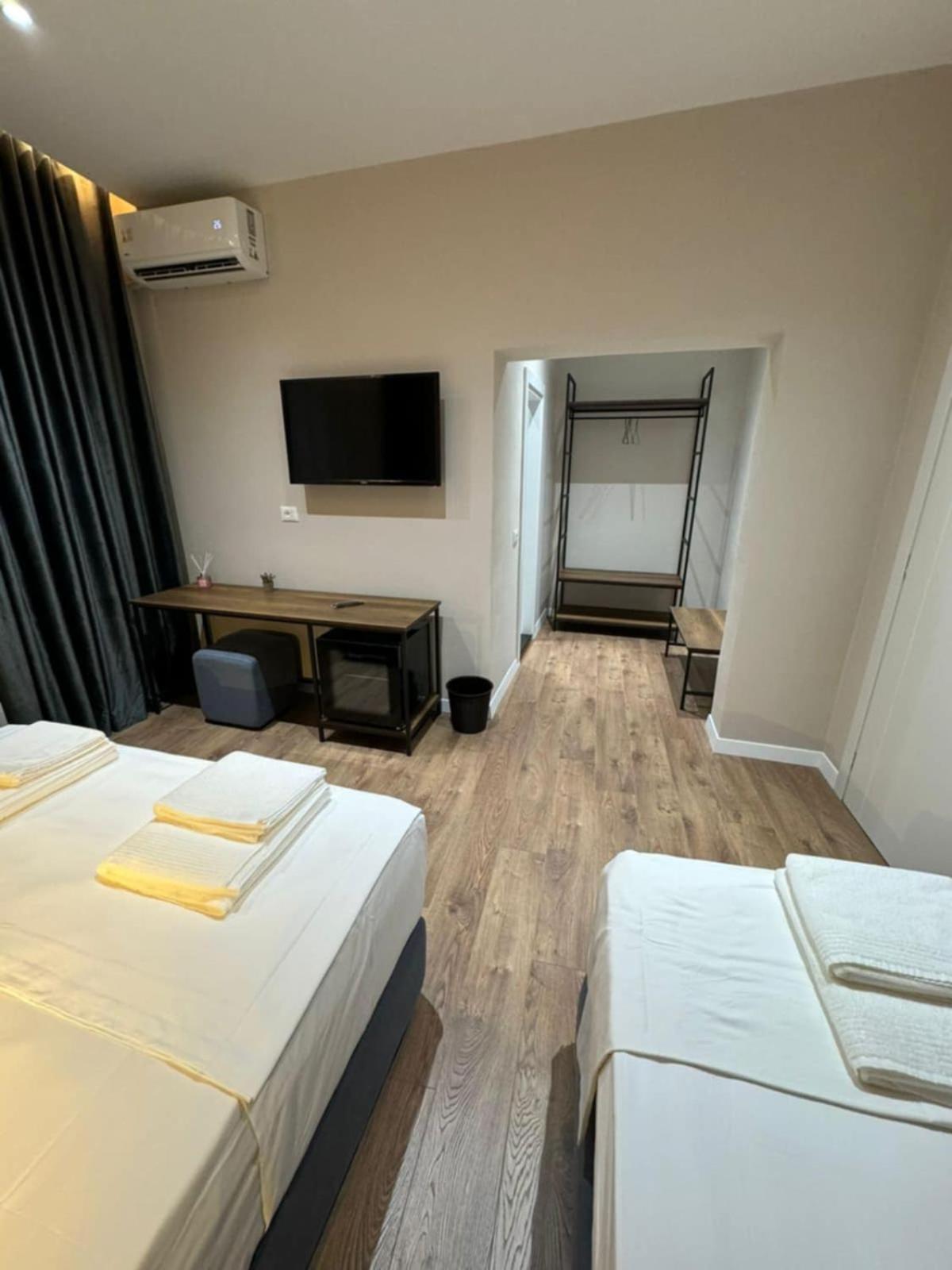 Vila Babe Vlorë Buitenkant foto