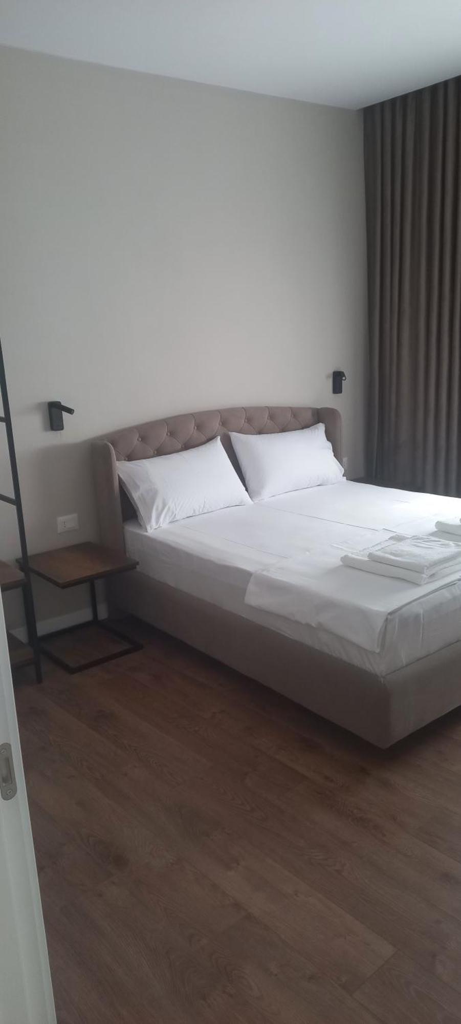 Vila Babe Vlorë Buitenkant foto