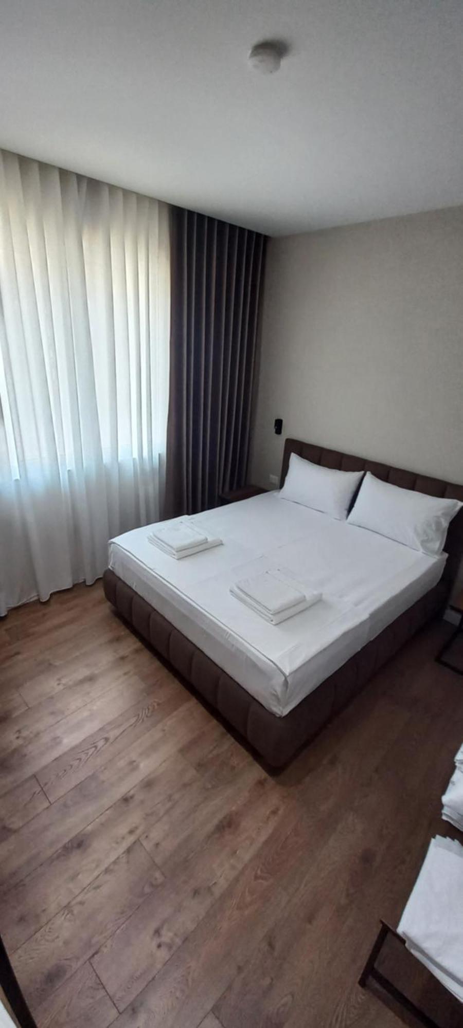 Vila Babe Vlorë Buitenkant foto